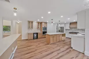 6 Robert Ct, Center Moriches, NY 11934 - Photo 15