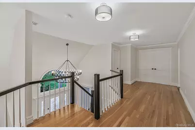6 Robert Court, Center Moriches, NY 11934 - Photo 23