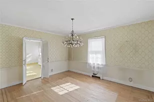 5 Franklin Ct W, Garden City, NY 11530 - Photo 9