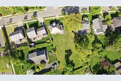 5 Franklin Court W, Garden City, NY 11530 - Photo 23