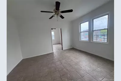 17901 Jamaica Avenue, Jamaica, NY 11432 - Photo 21