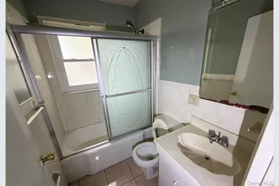 80-14 150th #25D, Jamaica, NY 11435 - Photo 11