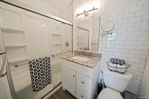 460 Old Town Rd, Port Jefferson Station, NY 11776 - Photo 9