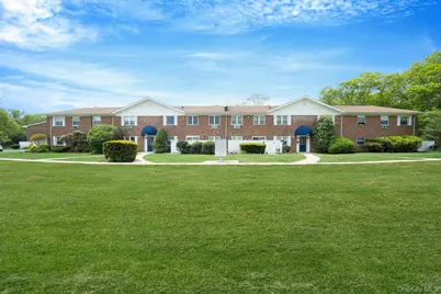 460 Old Town Road #14L, Port Jefferson Station, NY 11776 - Photo 15