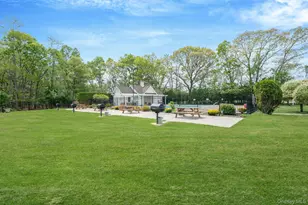 460 Old Town Rd, Port Jefferson Station, NY 11776 - Photo 11