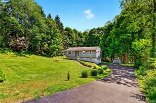 40 Indian Pass, Stormville, NY 12582 - Photo 3