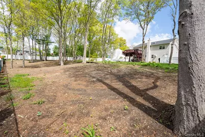 120 Pheasant Circle, Brentwood, NY 11717 - Photo 19
