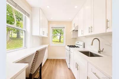 264-47A Langstone Avenue #GV133-A1, Glen Oaks, NY 11004 - Photo 3