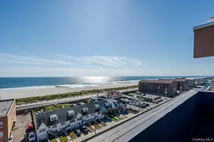 661 W Broadway, Long Beach, NY 11561 - Photo 39