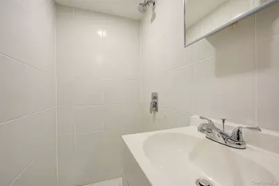 164-38 76th Road, Fresh Meadows, NY 11366 - Photo 33