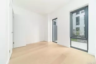 30-05 Vernon Blvd, Astoria, NY 11102 - Photo 7