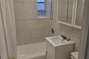 64-35 Yellowstone Blvd 64-35 Yellowstone Blvd 6G, Forest Hills, NY 11375 - Photo 9