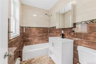 2215 Homer Avenue, Bronx, NY 10473 - Photo 11