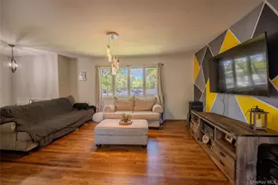 75 Park Ave, Ronkonkoma, NY 11779 - Photo 7