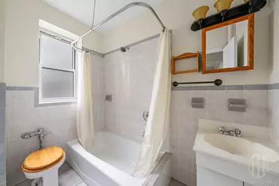 141-27 79th Avenue #2F, Flushing, NY 11367 - Photo 9