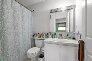 126 Sunset Blvd, Bronx, NY 10473 - Photo 7