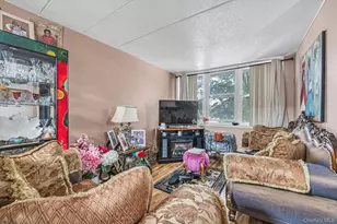 126 Sunset Blvd, Bronx, NY 10473 - Photo 3