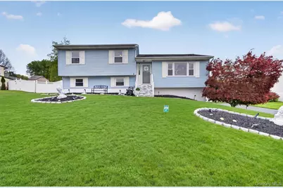 7 Pembroke Road, Washingtonville, NY 10992 - Photo 3