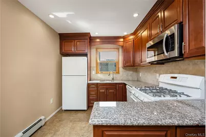 78-10 31st Avenue, East Elmhurst, NY 11370 - Photo 7