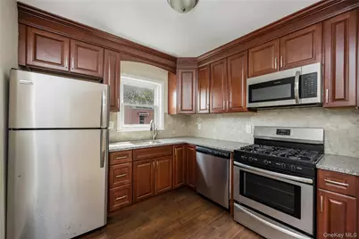 78-10 31st Avenue, East Elmhurst, NY 11370 - Photo 21