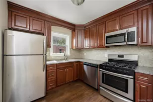 78-10 31st Ave, East Elmhurst, NY 11370 - Photo 21