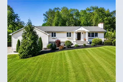 7 Anna D Court, Hopewell Junction, NY 12533 - Photo 1