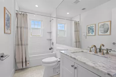 8 Piper Place, Old Bethpage, NY 11804 - Photo 41