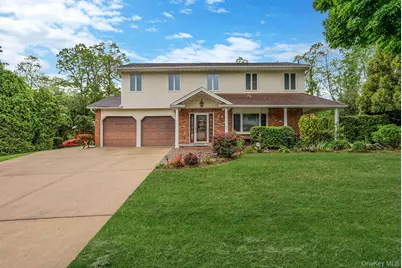 28 Manchester Boulevard, Wheatley Heights, NY 11798 - Photo 1