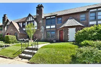 354 Bauer Place, Mineola, NY 11501 - Photo 19