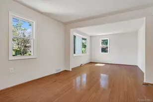 6 Winterberry Rd, Beacon, NY 12508 - Photo 11