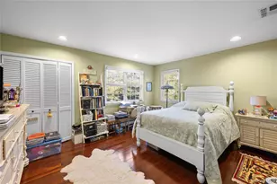16 Cabriolet Ln, Melville, NY 11747 - Photo 27