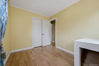 Riverdale 23, Oakdale, NY 11769 - Photo 21
