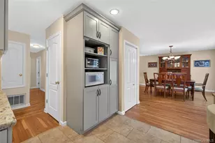 35 Genesee Dr, Commack, NY 11725 - Photo 13