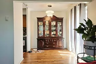 2 E Ethan Allen Ct, Ridge, NY 11961 - Photo 7
