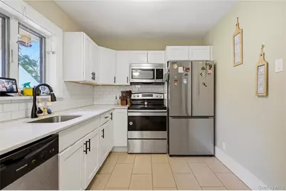 4 Green Acres Court, Ellenville, NY 12428 - Photo 7