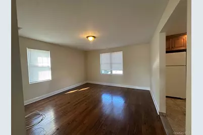 38 East Avenue #second floor, Glen Cove, NY 11542 - Photo 1