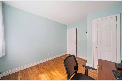1532 Gogel Street, Holbrook, NY 11741 - Photo 21