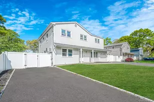 1532 Gogel St, Holbrook, NY 11741 - Photo 3