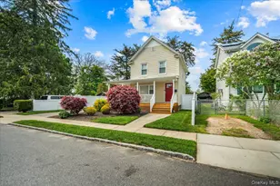 77 Scudder Ave, Copiague, NY 11726 - Photo 3