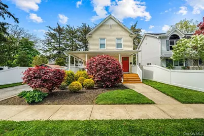77 Scudder Avenue, Copiague, NY 11726 - Photo 5