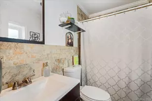 77 Scudder Ave, Copiague, NY 11726 - Photo 15