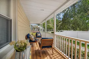 77 Scudder Ave, Copiague, NY 11726 - Photo 9