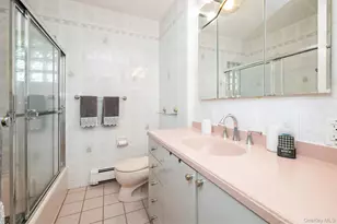 361 Spruce Ln, East Meadow, NY 11554 - Photo 11