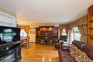 361 Spruce Ln, East Meadow, NY 11554 - Photo 3