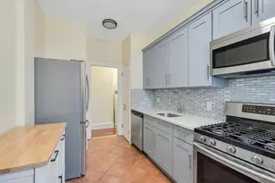 83-64 Talbot St, Kew Gardens, NY 11415 - Photo 5