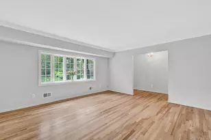 16 Oak Rd, New City, NY 10956 - Photo 5