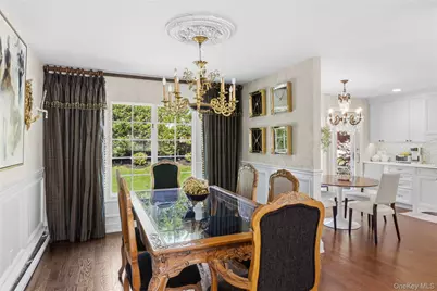 77 Lake Drive, Manhasset Hills, NY 11040 - Photo 9