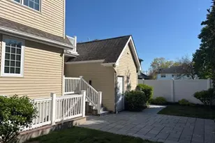 285 Broadway Greenlawn, Huntington, NY 11743 - Photo 41