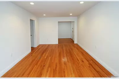 14 Beach Road #3A, Great Neck, NY 11023 - Photo 5