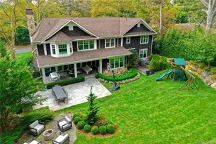 35 Mimosa Dr, East Hills, NY 11576 - Photo 45